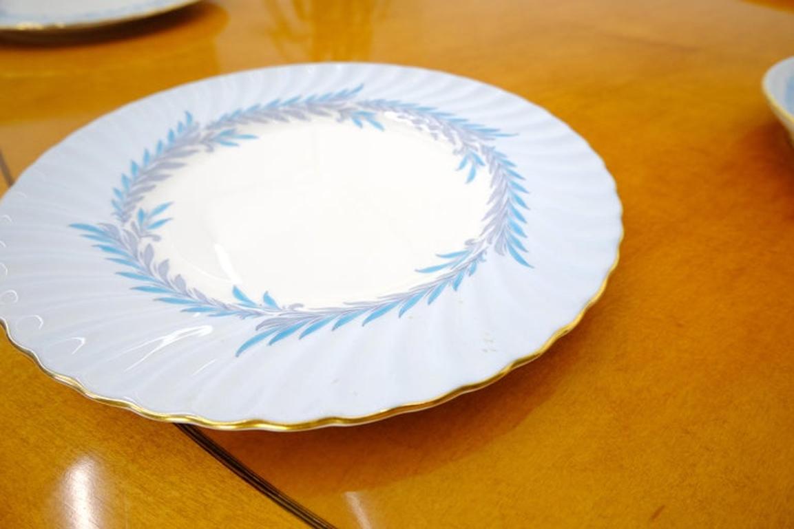 Set of 16 Minton Porcelain China Made in England Diner Plates Salt & Pepper Set