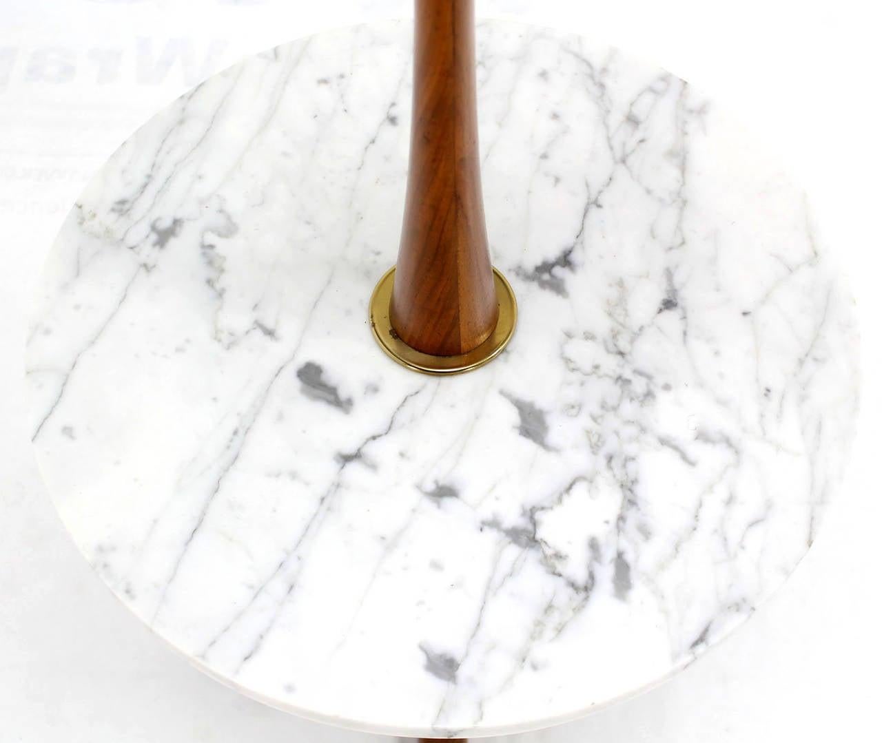 Mid Century Modern Walnut Brass Floor Lamp Round Marble Top Side Table Torchere
