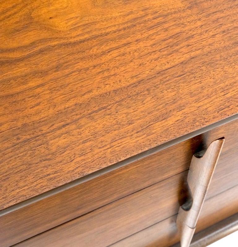 Pair Walnut Mid Century 3 Drawers Sculptural Night Stands End Tables Mint!
