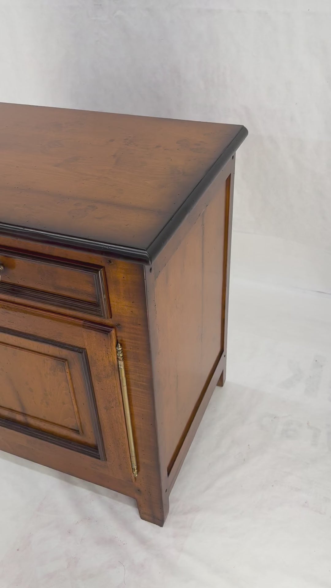 EstablishedLines Baker Two Door Drawers Large 26" Deep Sideboard Credenza Dresser Buffet MINT!