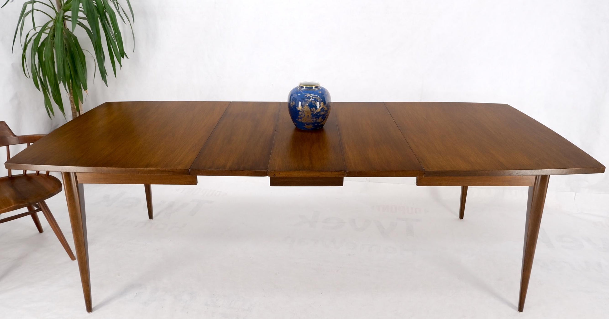 EstablishedLines American Walnut Danish Modern Style Boat Shape Dining Table w/ 3 Leaves Mint