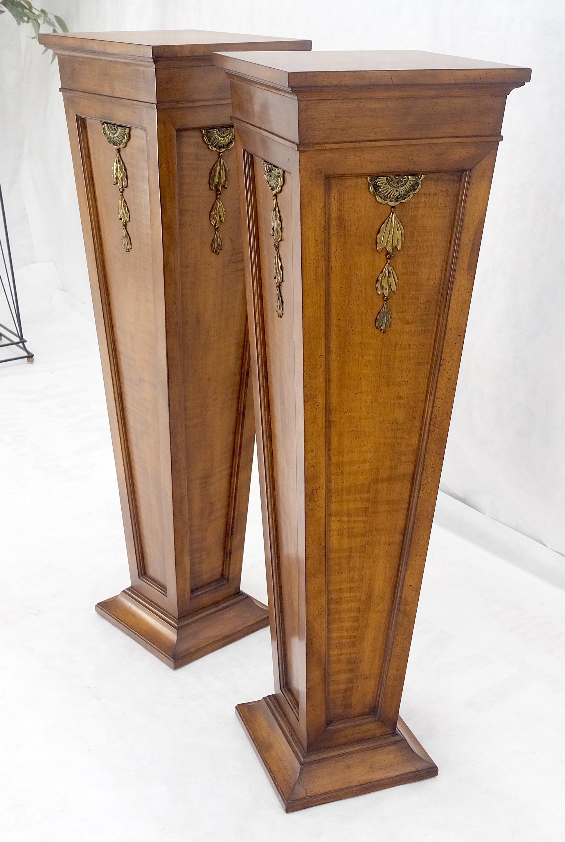 EstablishedLines Pair of Tapered Light Tiger Maple Bronze Mount Large Square Pedestals MINT!