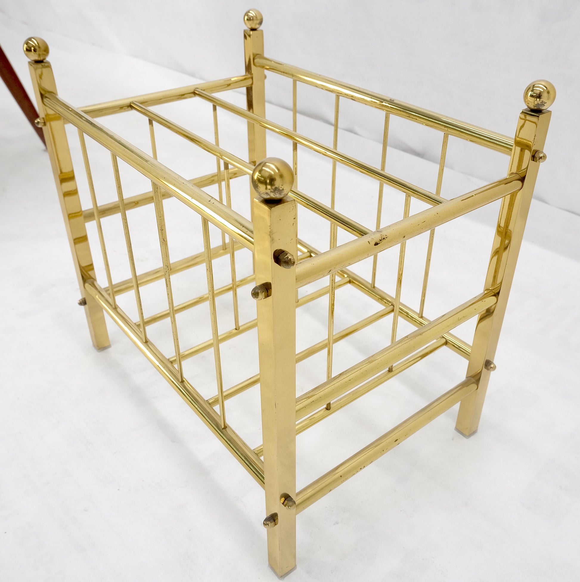 EstablishedLines Solid Brass Tube Vintage Mid Century Modern Caddy Magazine Rack Ball Finial MINT