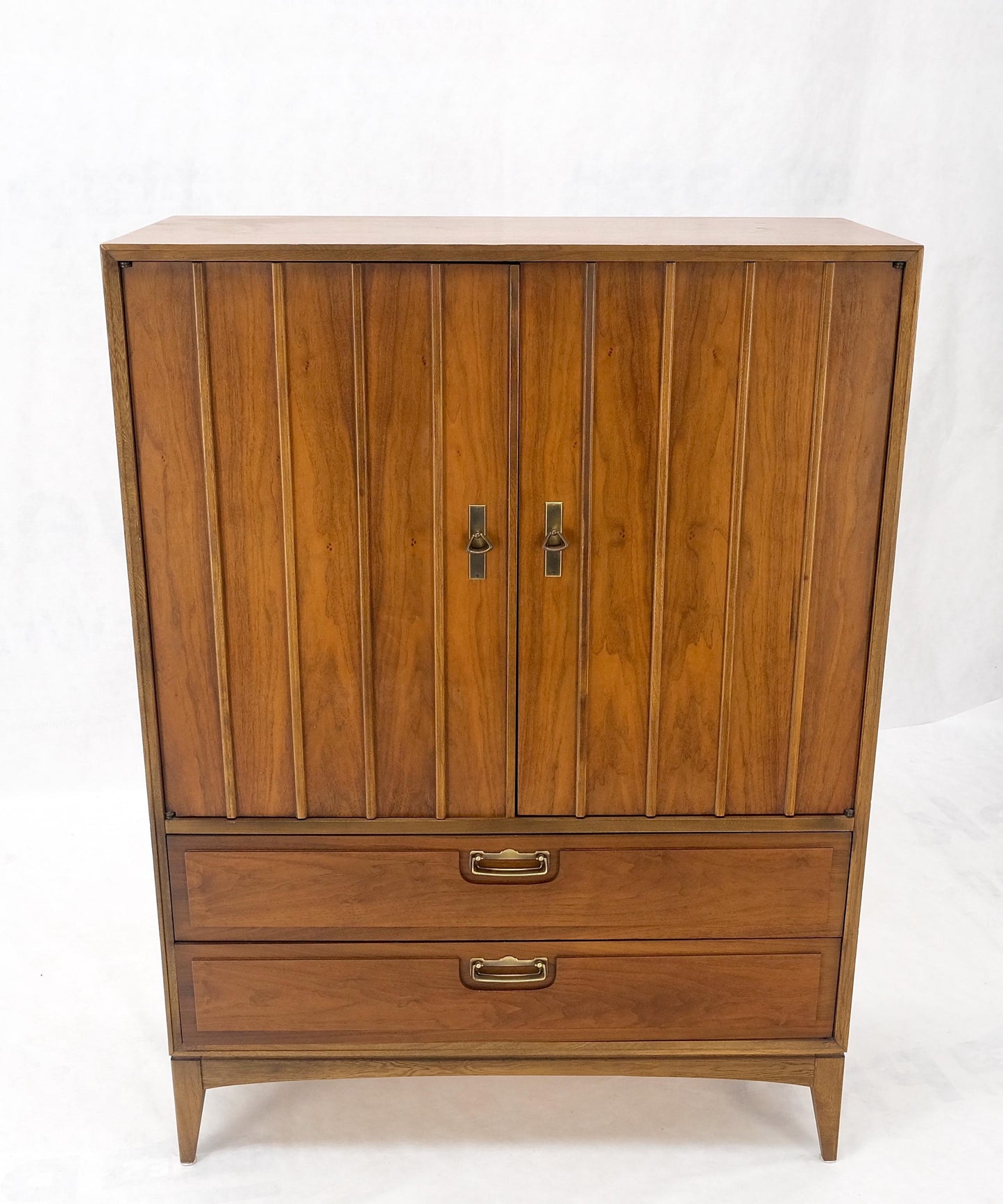 EstablishedLines Mid-Century Modern Double Door Compartment Walnut Gentleman's Chest Dresser MINT