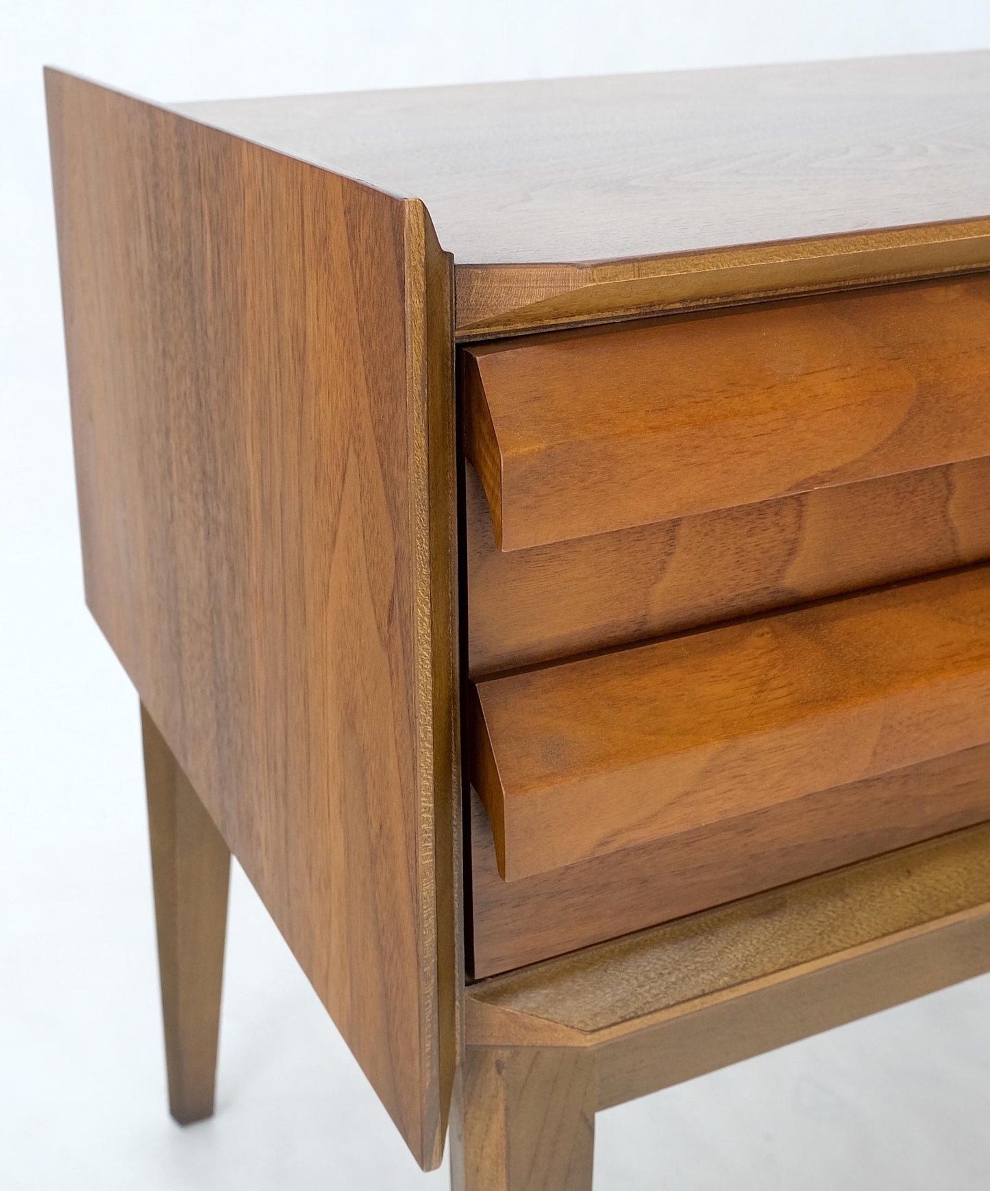 EstablishedLines Pair Two Drawers Walnut Mid-Century Modern End Side Night Stands Tables Mint!