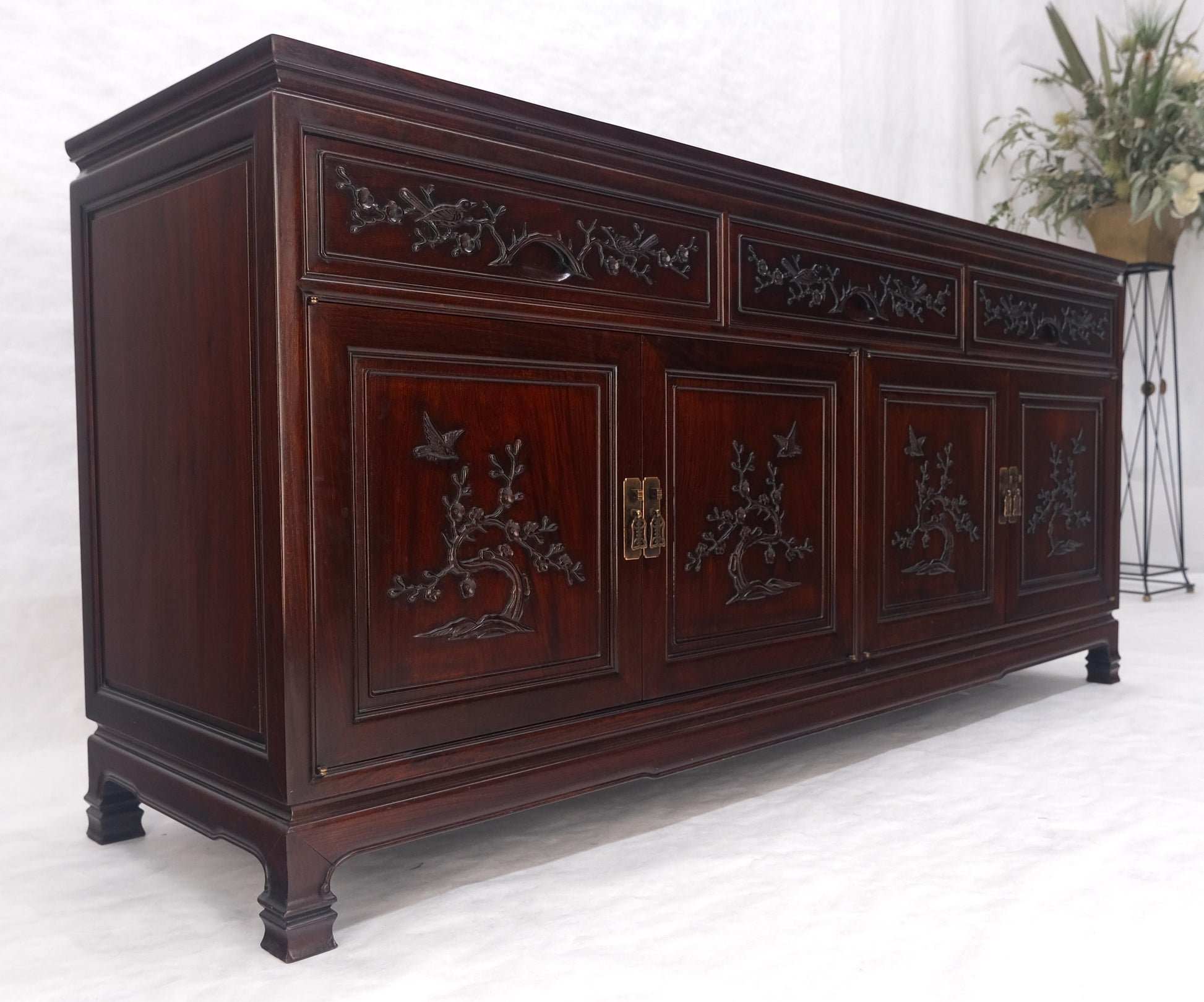 EstablishedLines Asian Mid Century Modern Carved 4 Doors 3 Drawers Credenza Dark Solid Teak MINT