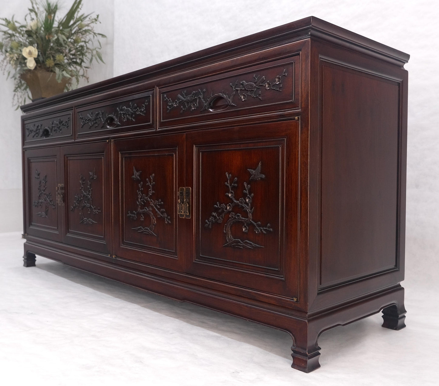 EstablishedLines Asian Mid Century Modern Carved 4 Doors 3 Drawers Credenza Dark Solid Teak MINT