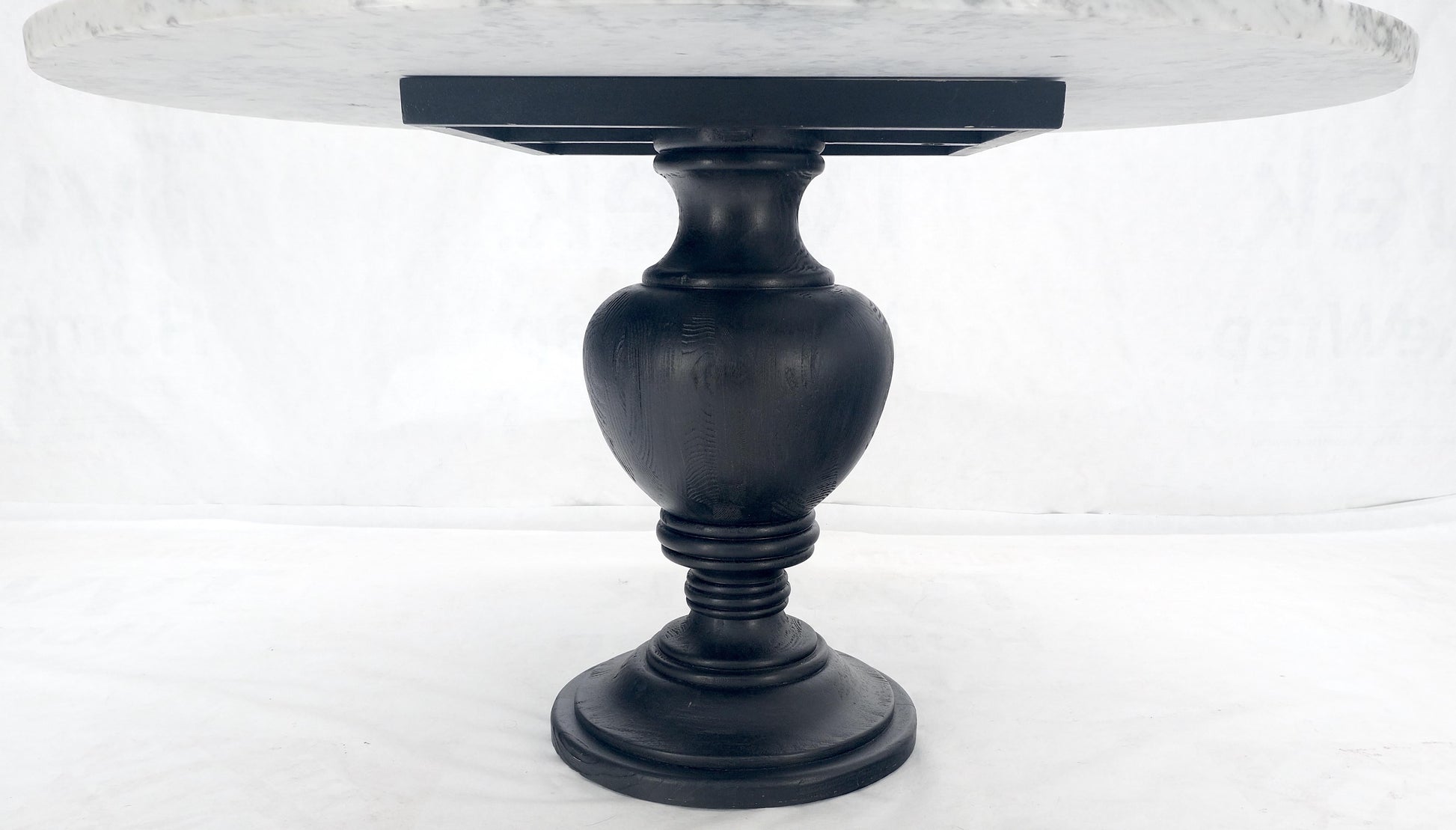 EstablishedLines Large White Grey 54" Round Marble Top Heavy Turned Onion Base Dining Table MINT!