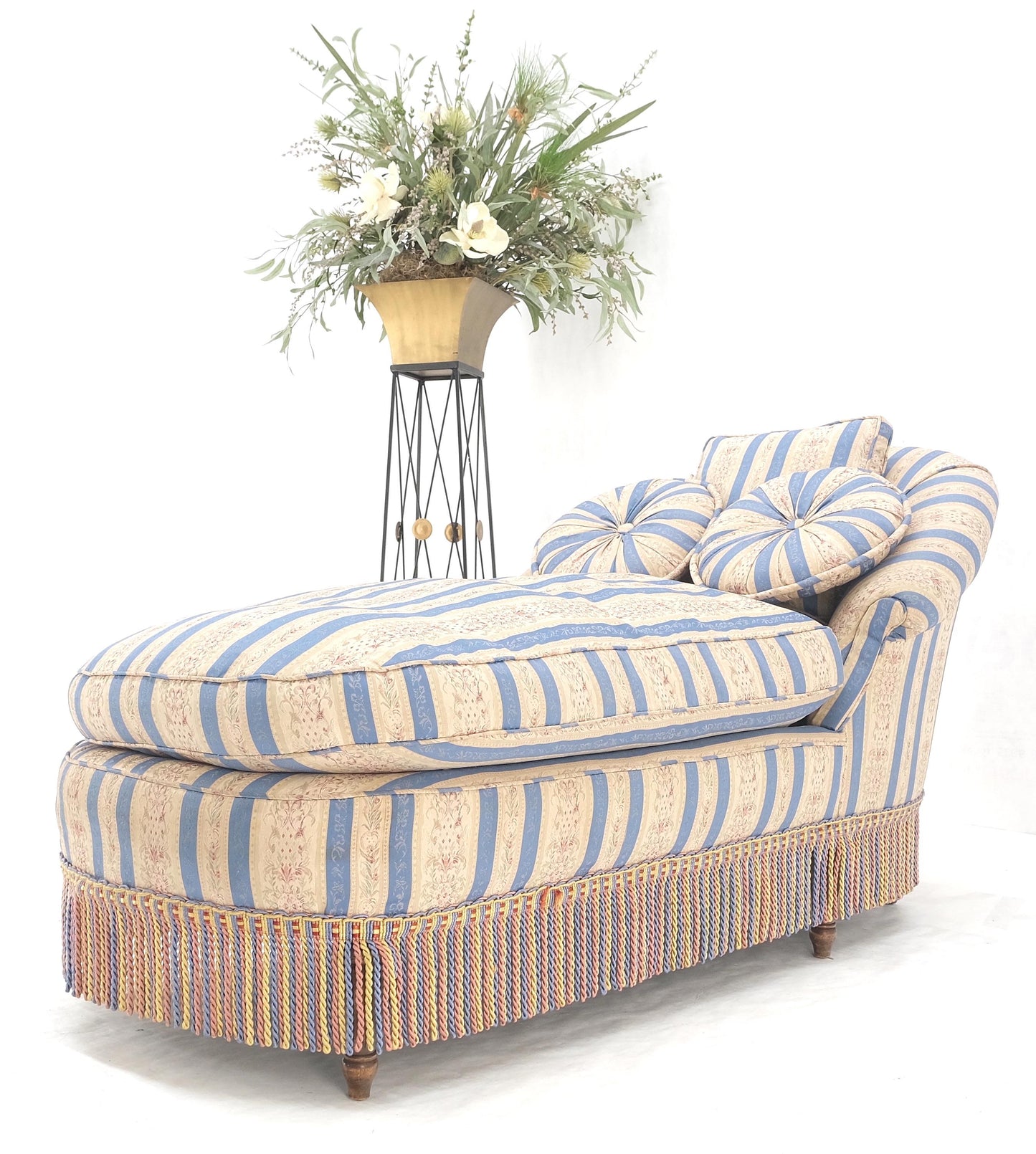 Down Filled Tassels Blue & Gold Upholstery Turned Legs Chaise Lounge MINT!