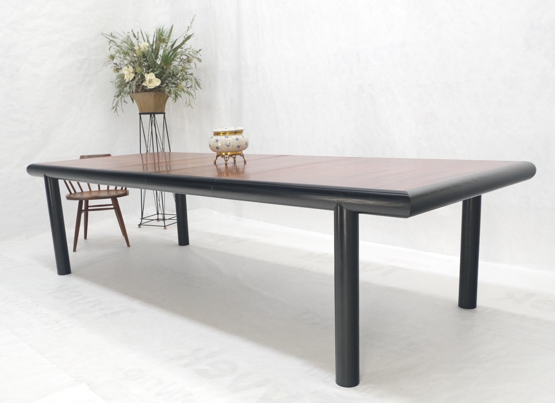 EstablishedLines Rosewood Top Black Lacquer Base Massive Cylinder Shape Legs Dining Table MINT!