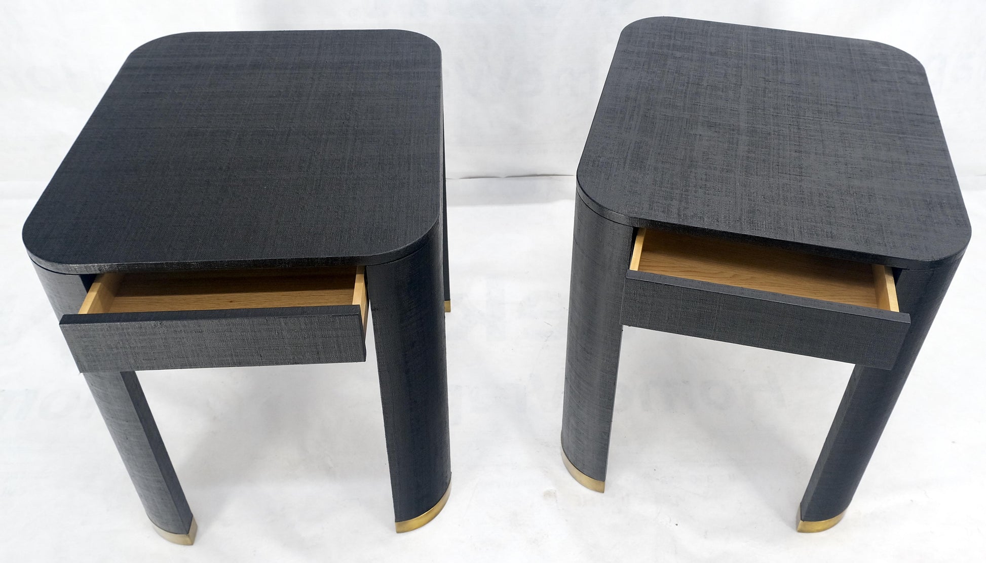 EstablishedLines Pair Black Lacquer Grass Cloth Wrapped One Drawer Night Stands End Tables MINT!