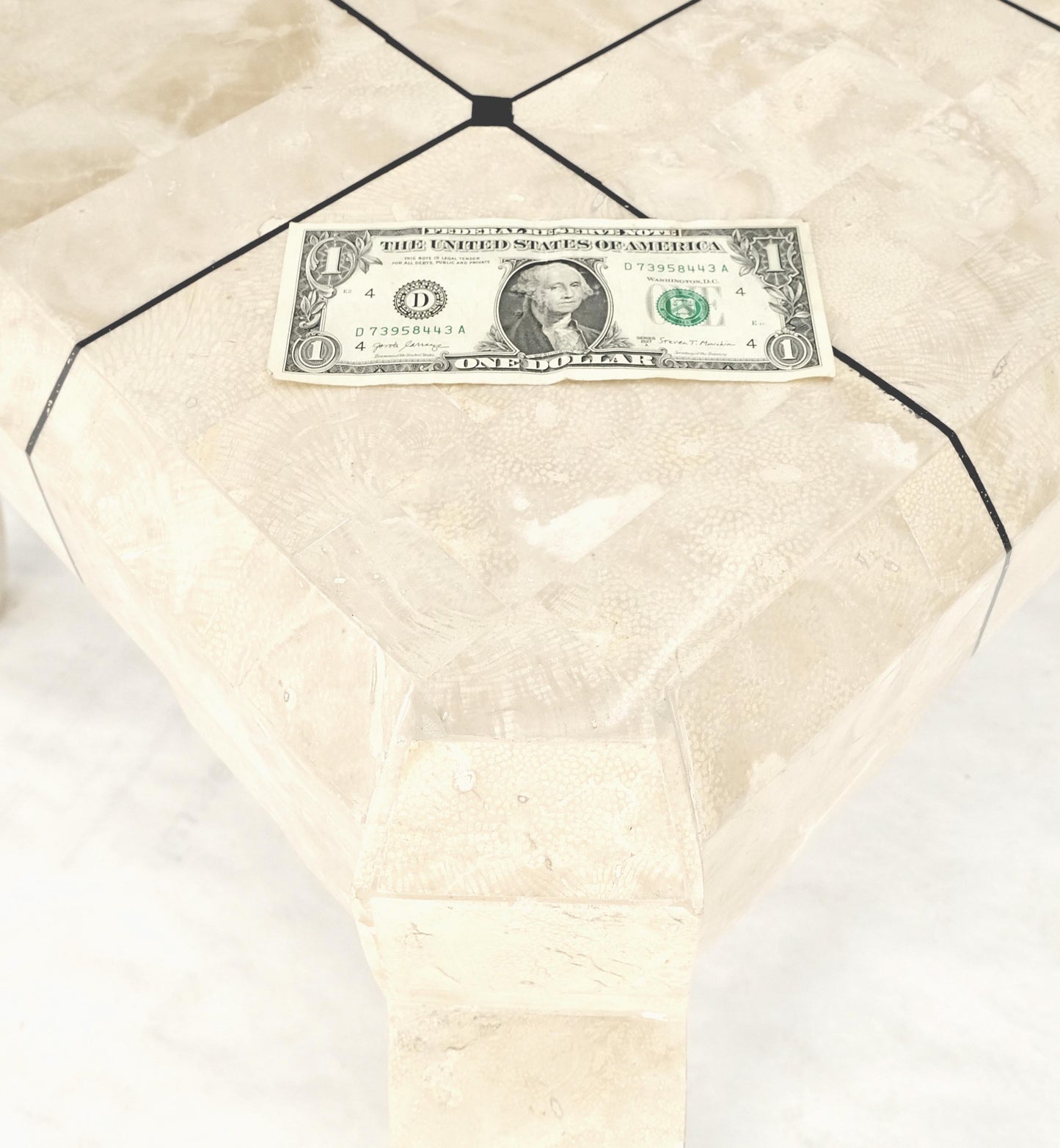 EstablishedLines Tessellated Stone Top Brass Inlay Cabriole Leg Side End Occasional Table MINT!