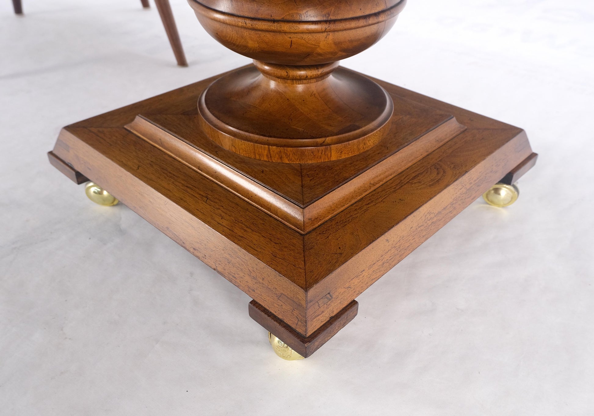 EstablishedLines Round Burl Wood Adjustable Height Single Pedestal Base Dining-Coffee Table MINT!