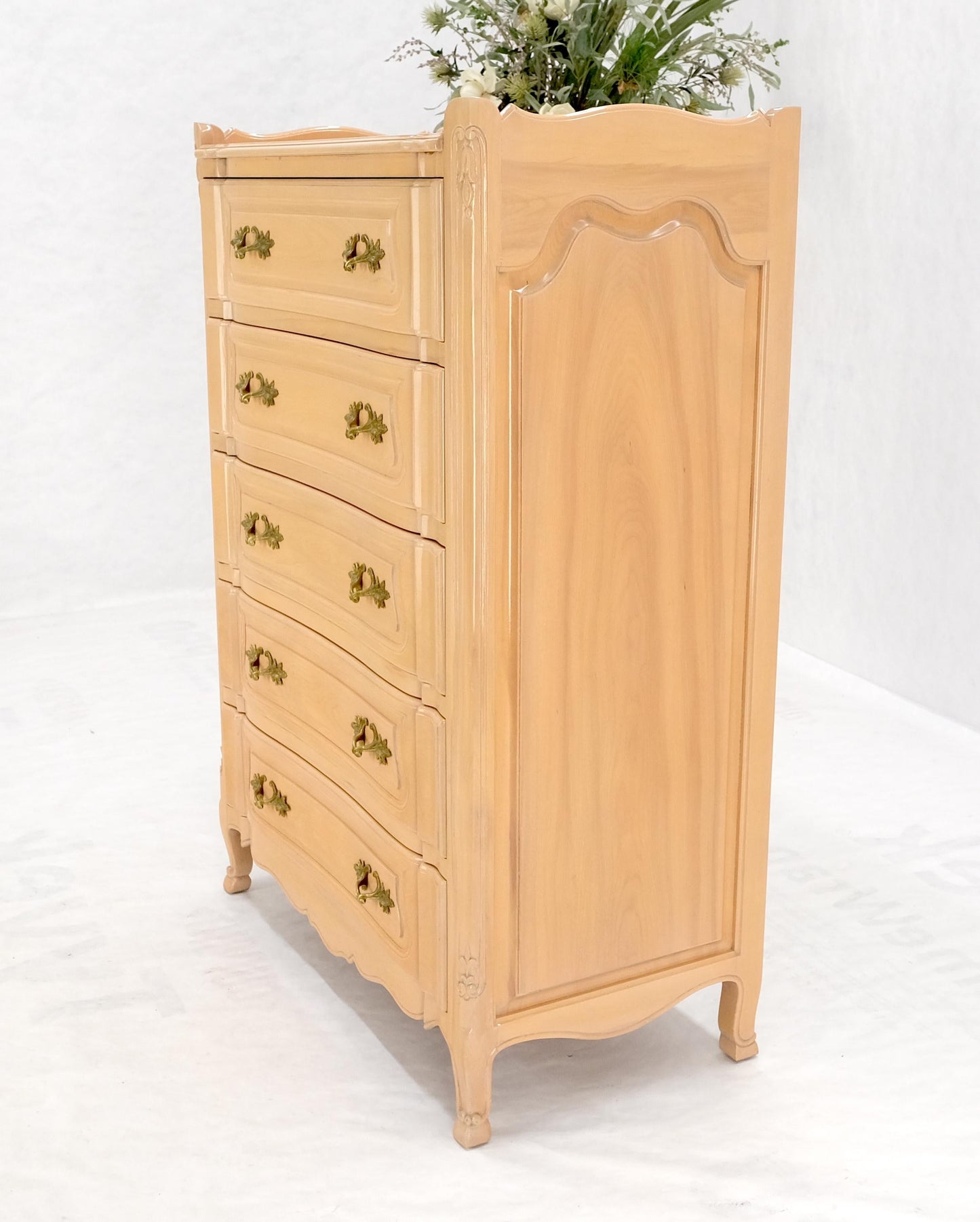 Carved Pickled Beige to White Solid Cherry Raised Panels Brass Hardware Gallery