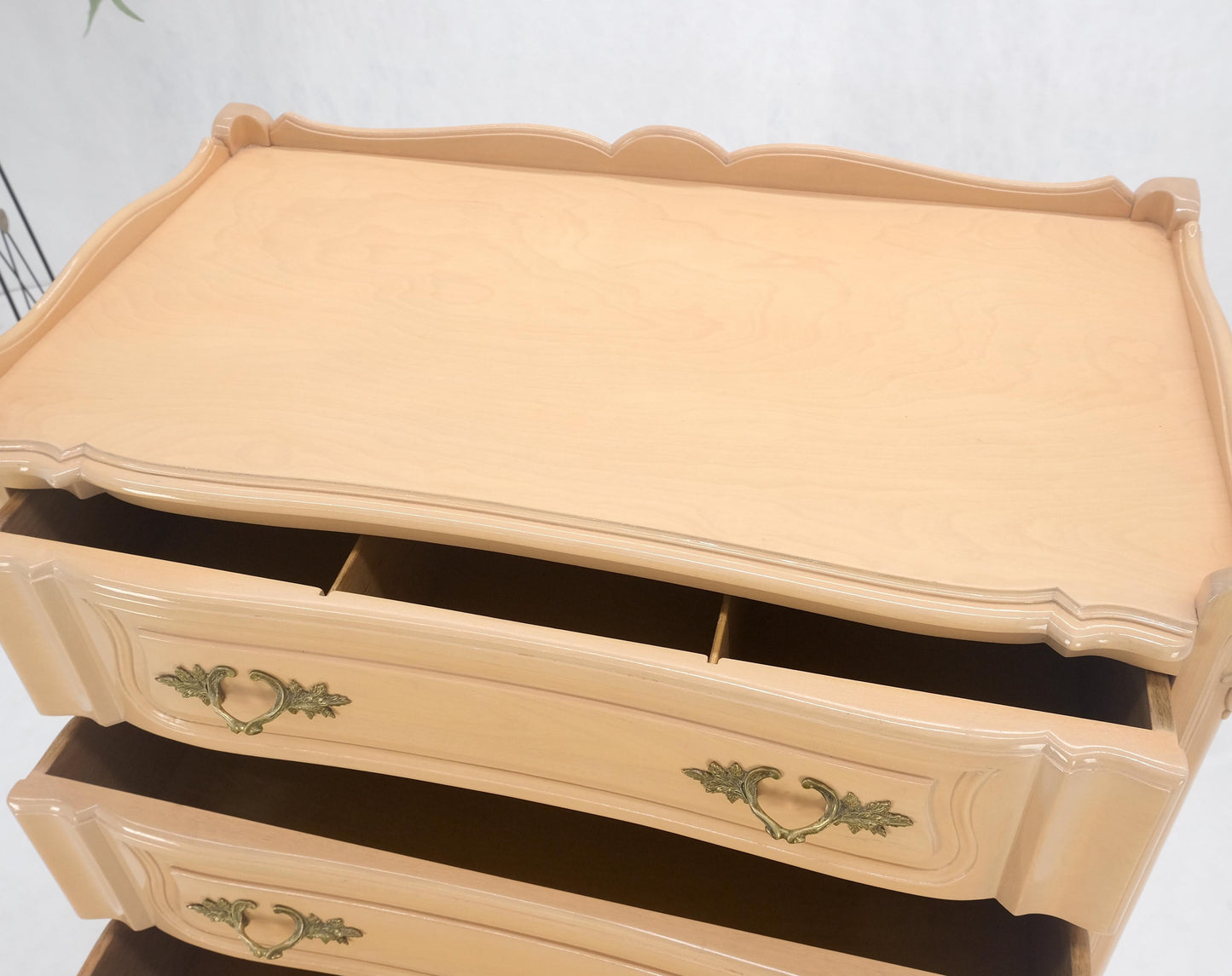 Carved Pickled Beige to White Solid Cherry Raised Panels Brass Hardware Gallery