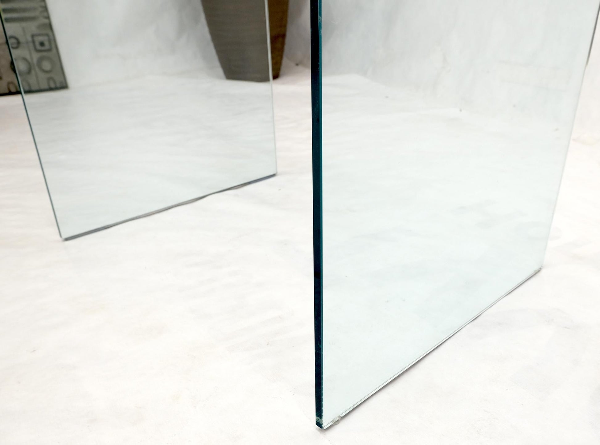 EstablishedLines Italian Mid-Century Modern Bent Glass End Table Stand