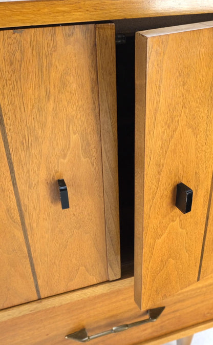 EstablishedLines 5 Drawers Two Door Compartments Long Walnut Credenza Dresser Dowel Legs Mint!