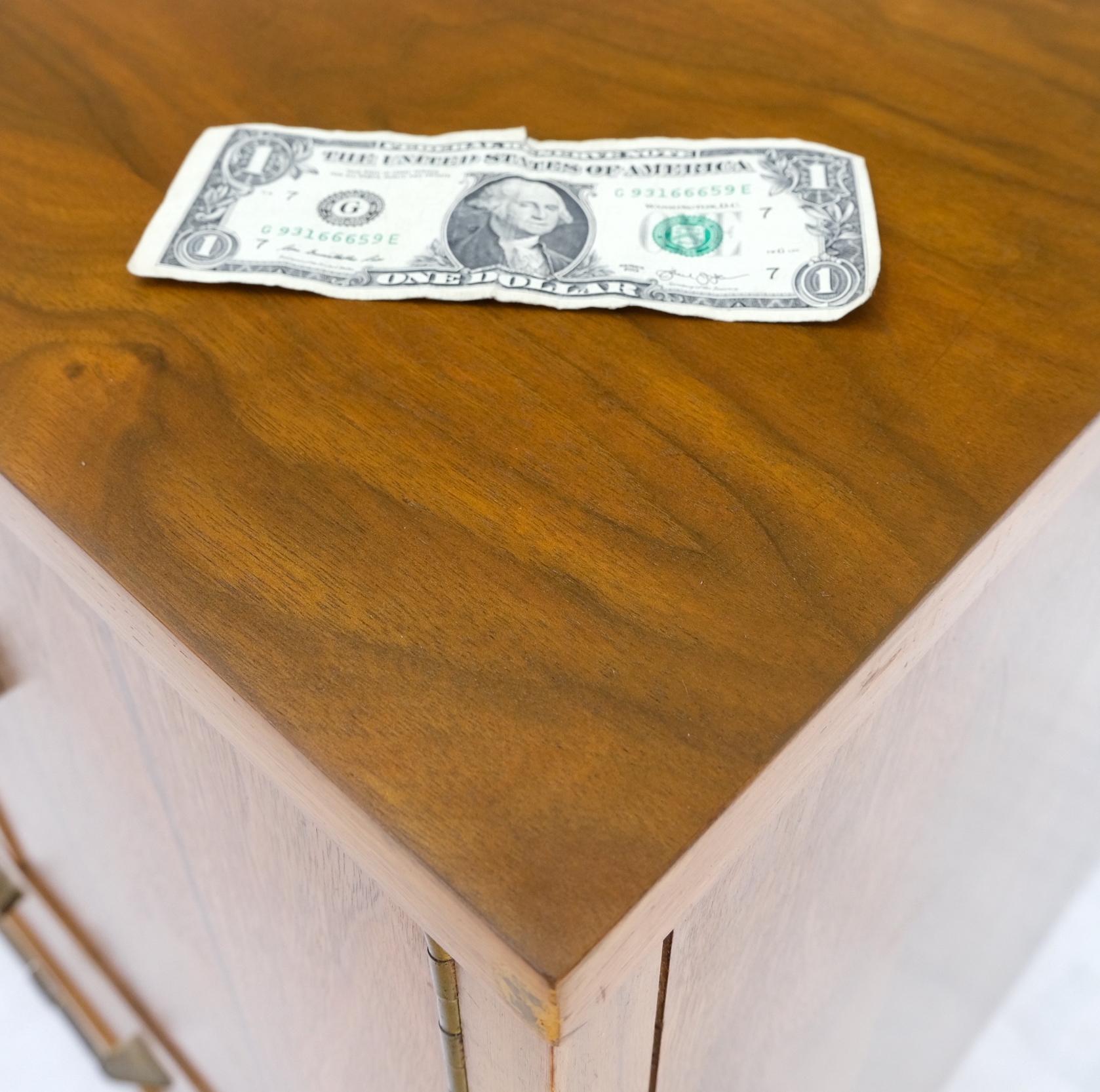 EstablishedLines 5 Drawers Two Door Compartments Long Walnut Credenza Dresser Dowel Legs Mint!