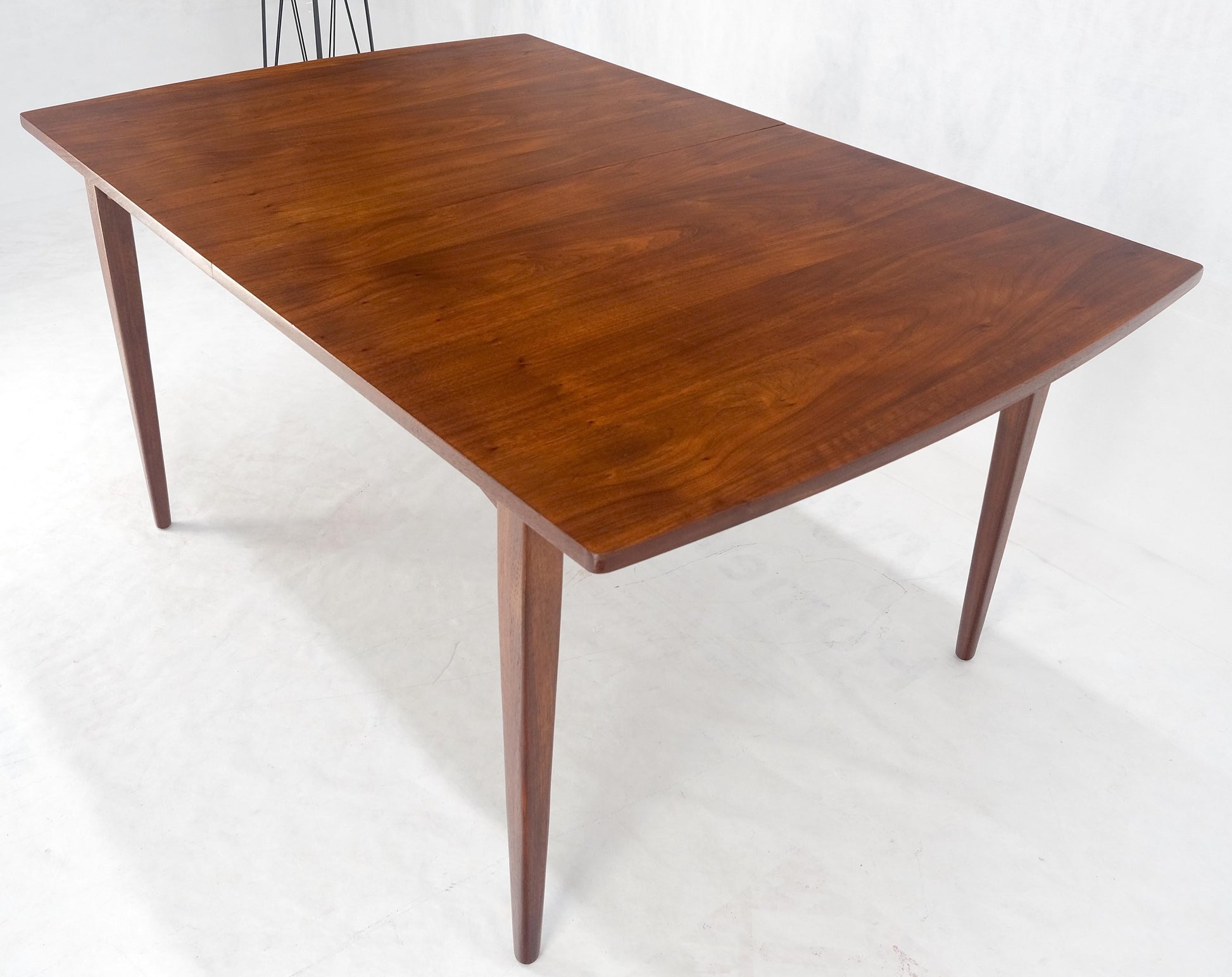 EstablishedLines Danish Mid Century Modern Walnut Dining Table on Tapered Legs Two Leaves MINT!