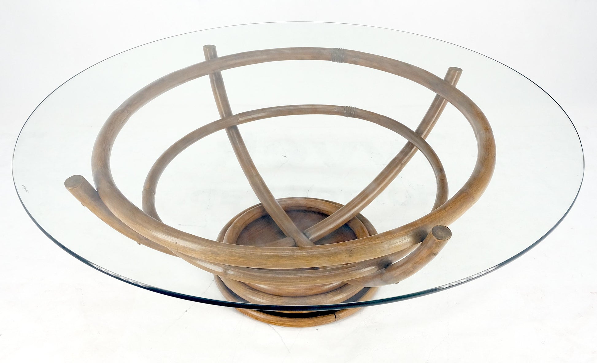 EstablishedLines Bentwood Bamboo Reed Style Base 48" Diameter Round Glass Top Coffee Table MINT!