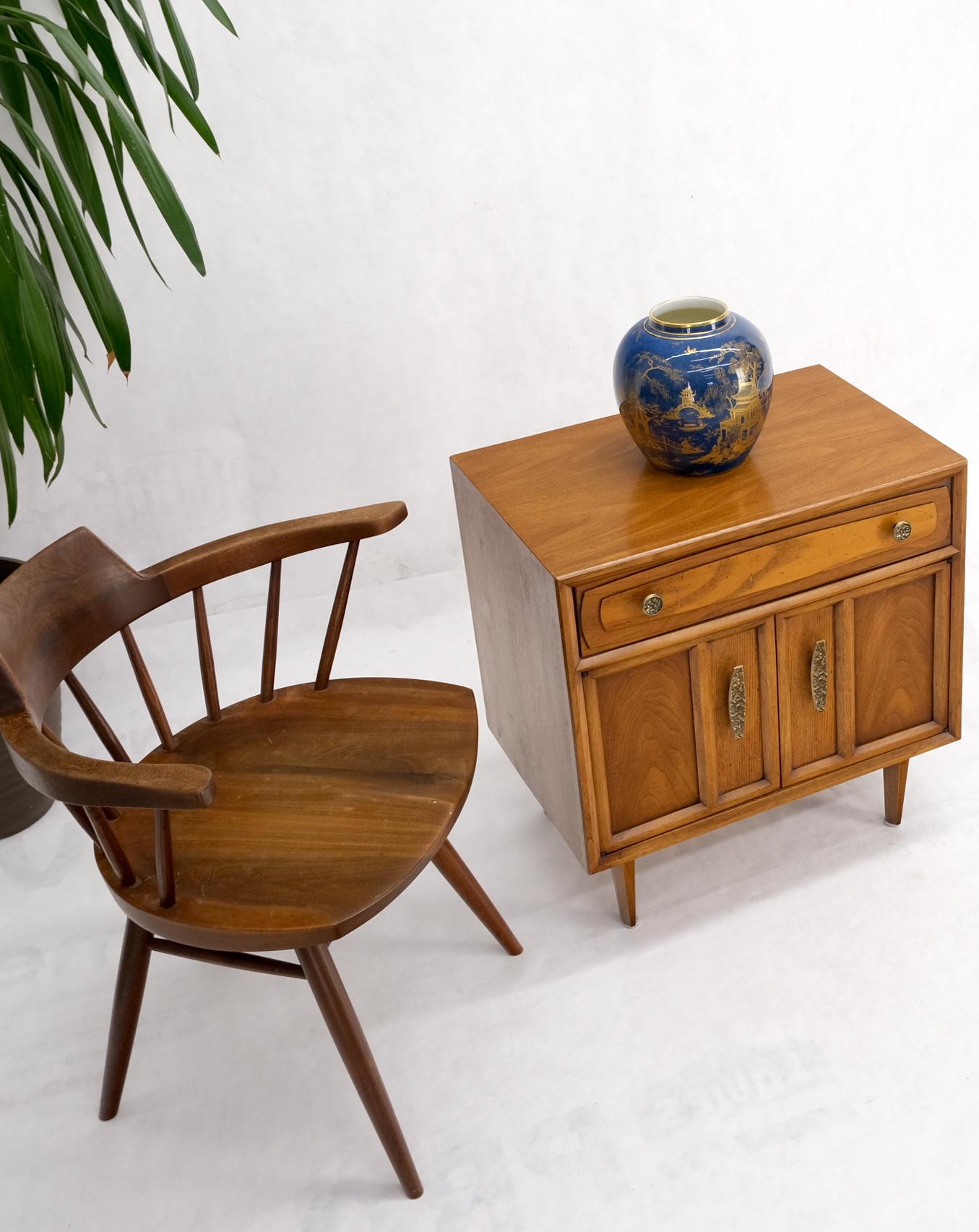 EstablishedLines Mid Century Modern Two Doors Drawer Walnut End Table Nightstand Hammered Pulls