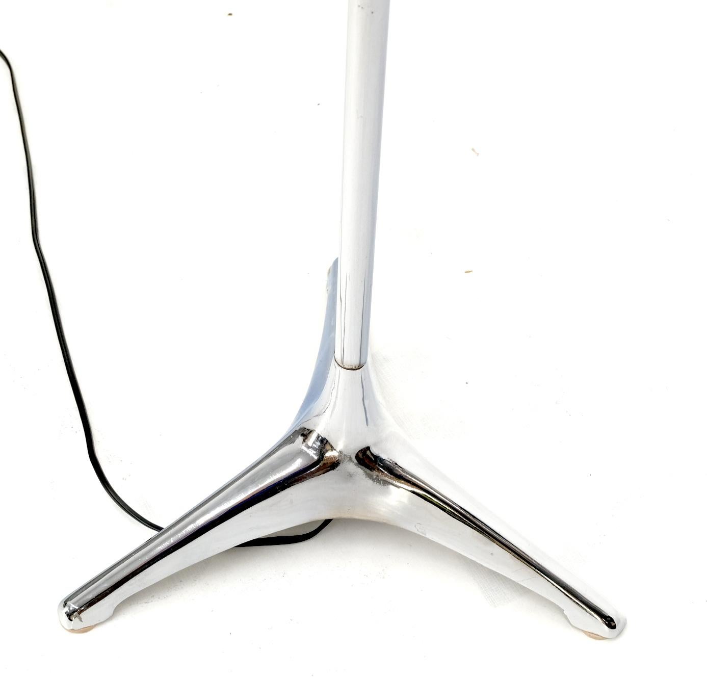 EstablishedLines Mid Century Modern Chrome Triangular Star Shape Base Floor Lamp