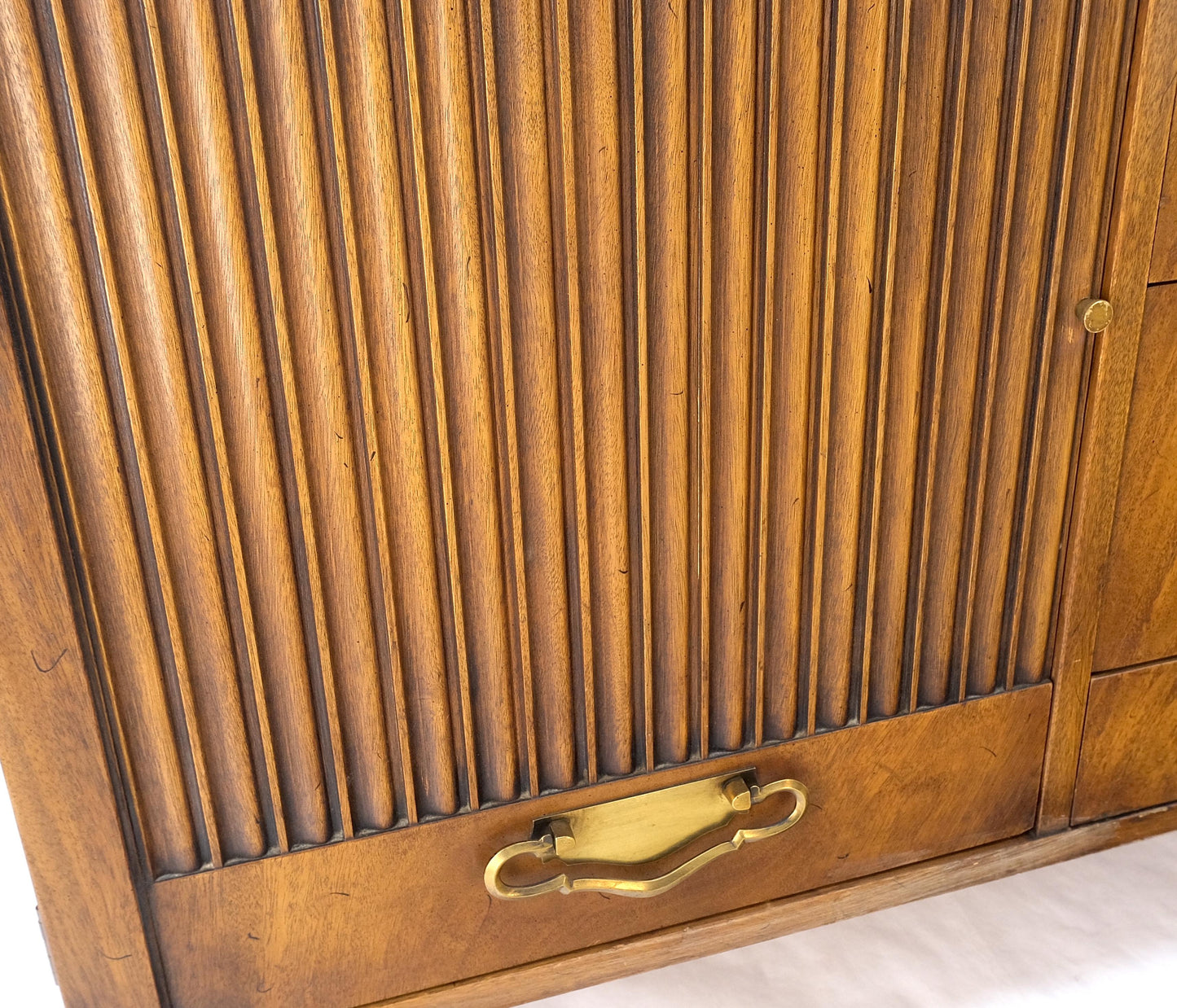 John Stuart American Mid-Century Modern Walnut Long Dresser Credenza Brass MINT!