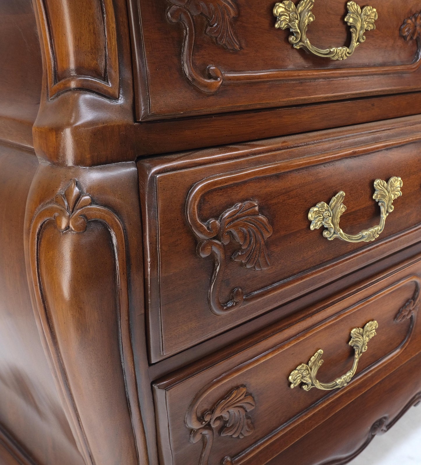 Bombe Country French Carved Cherry 3 Drawer Dresser Brass Hardware Pulls Mint!