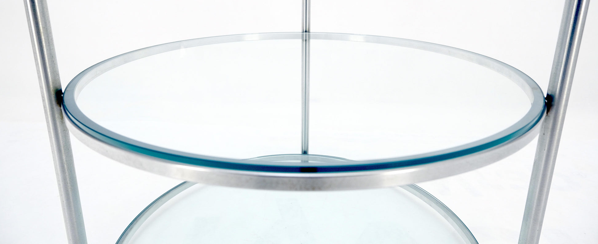 EstablishedLines Round 22' Diameter 3 Tier Glass Shelves Chrome Brass Finials Side End Table MINT