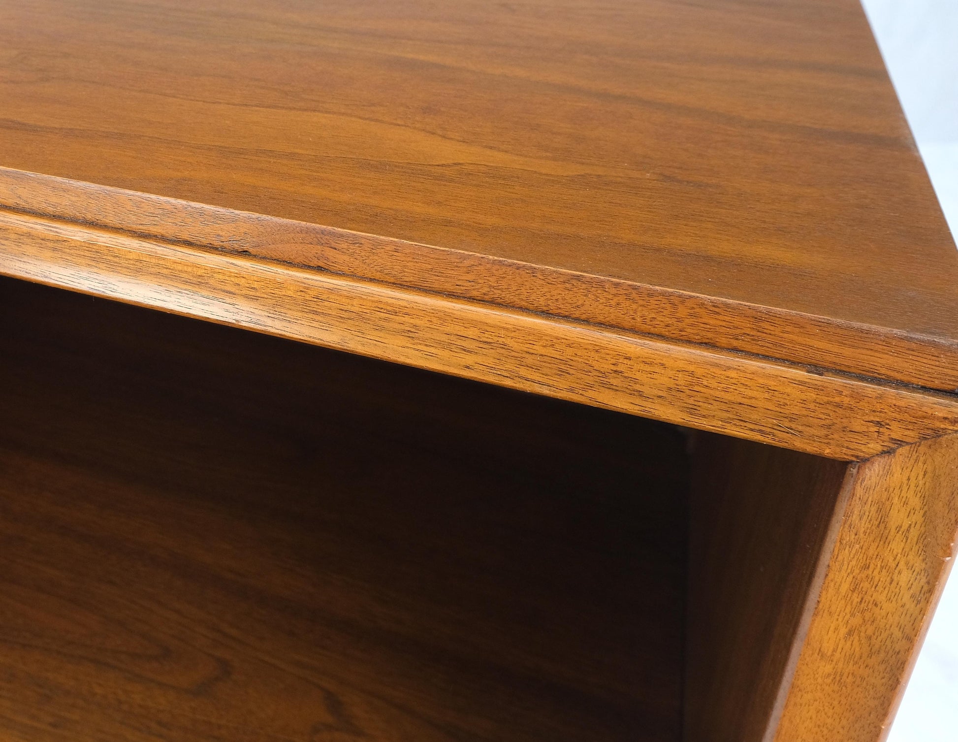 EstablishedLines Pair Finished Back Danish Mid Century Modern One Drawer Walnut Night Stands MINT