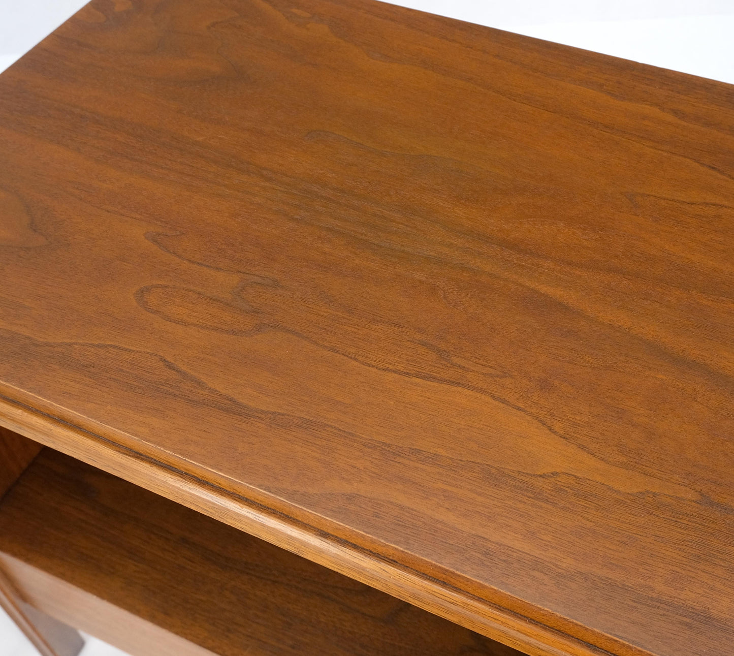 EstablishedLines Pair Finished Back Danish Mid Century Modern One Drawer Walnut Night Stands MINT