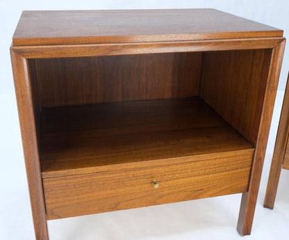 EstablishedLines Pair Finished Back Danish Mid Century Modern One Drawer Walnut Night Stands MINT