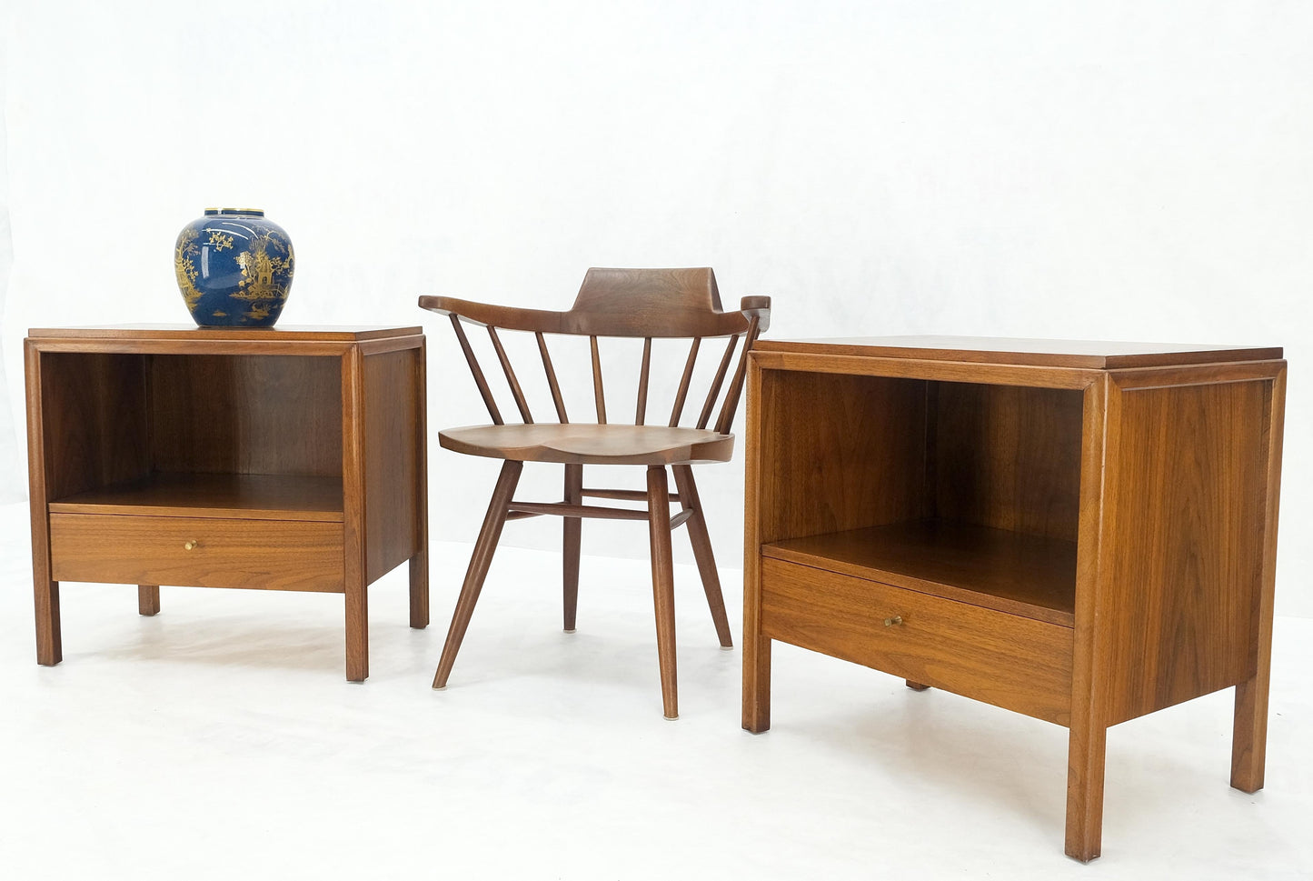 EstablishedLines Pair Finished Back Danish Mid Century Modern One Drawer Walnut Night Stands MINT