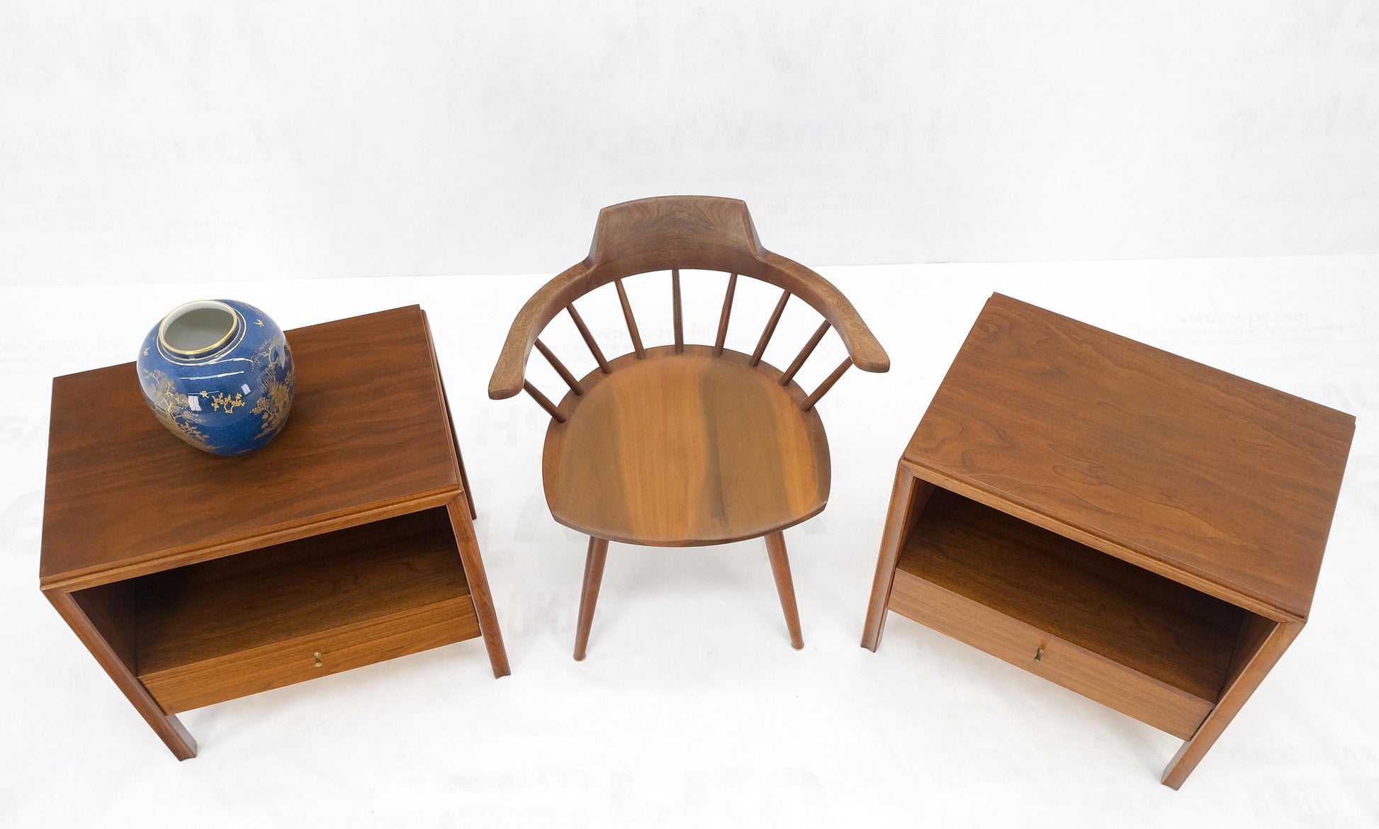 EstablishedLines Pair Finished Back Danish Mid Century Modern One Drawer Walnut Night Stands MINT