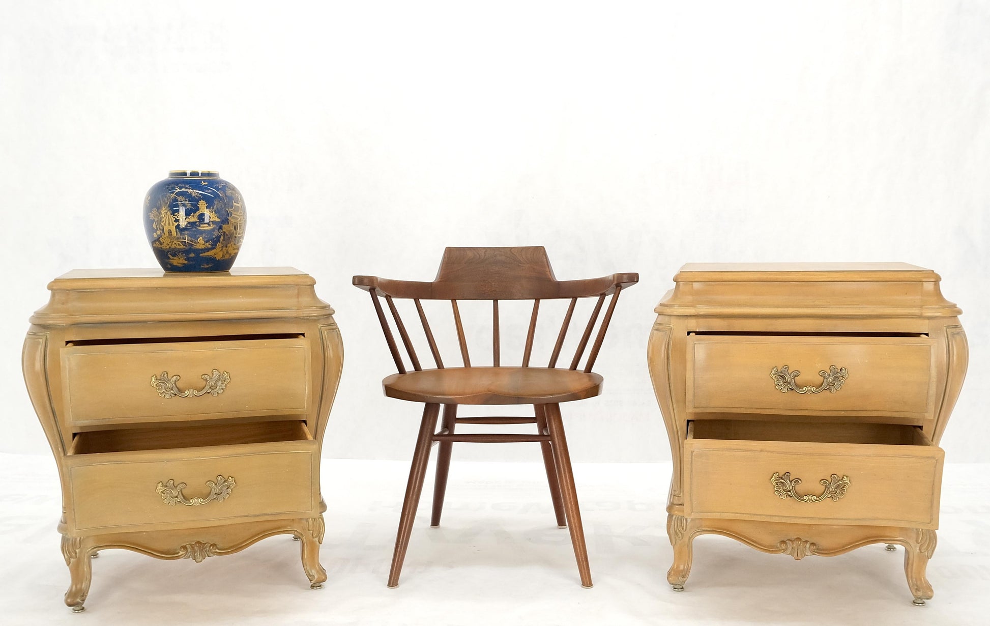 EstablishedLines Pair Bombe White Wash Pickled Burl Wood Night Stands End Tables Brass Pulls Mint