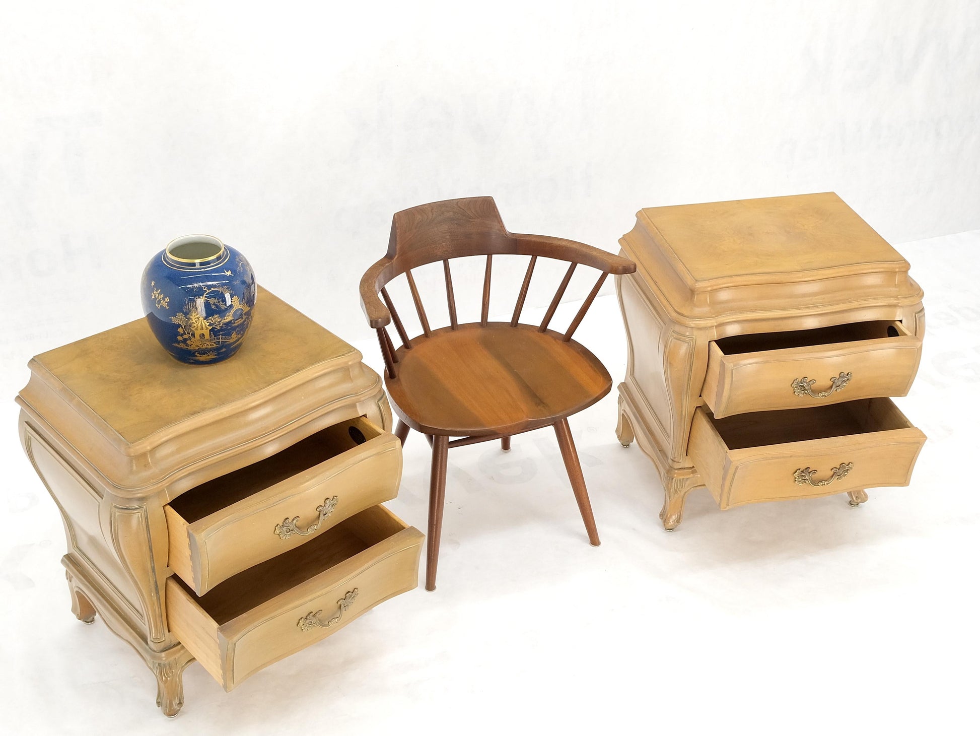 EstablishedLines Pair Bombe White Wash Pickled Burl Wood Night Stands End Tables Brass Pulls Mint