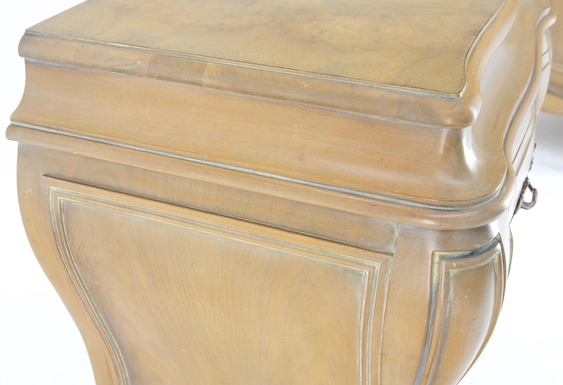 EstablishedLines Pair Bombe White Wash Pickled Burl Wood Night Stands End Tables Brass Pulls Mint