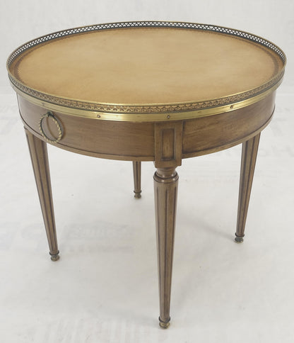EstablishedLines Henredon Olive Green Round Leather Top Brass Gallery Drop Pull Side Table MINT!
