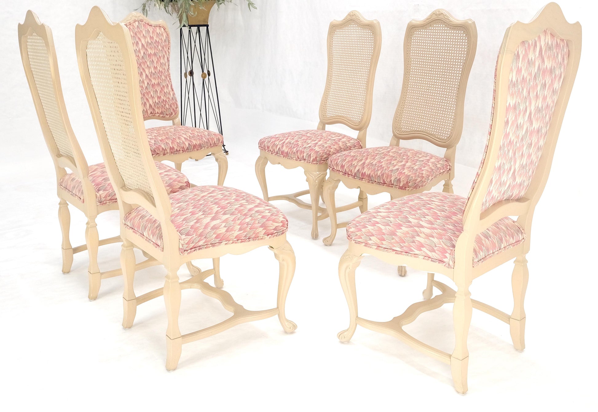 EstablishedLines Set 6 Tall Back Thick Cream Lacquer Carved French  Dining Chairs Stretchers MINT