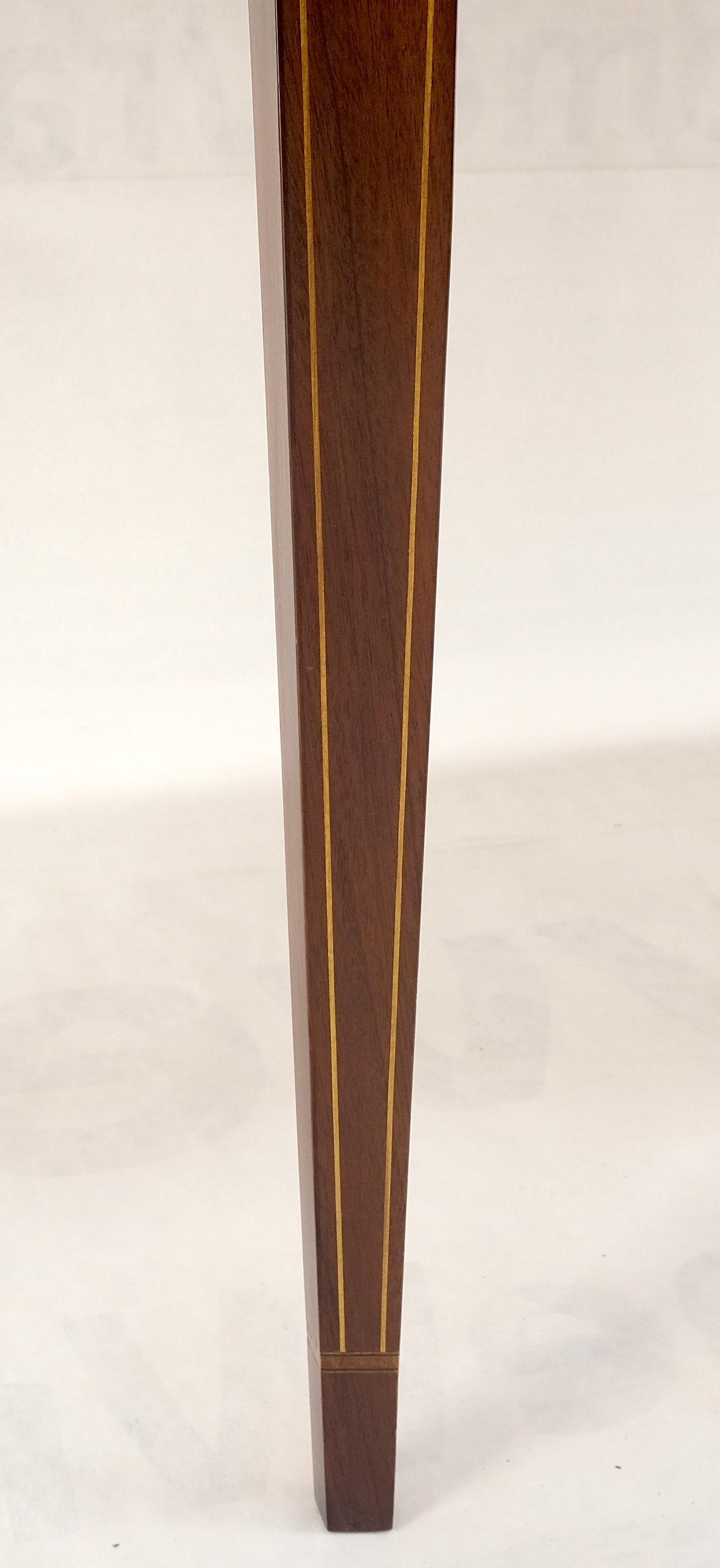 Hickory Chair Crotch Mahogany Serpentine Front Tapered Leg Inlaid Sideboard MINT