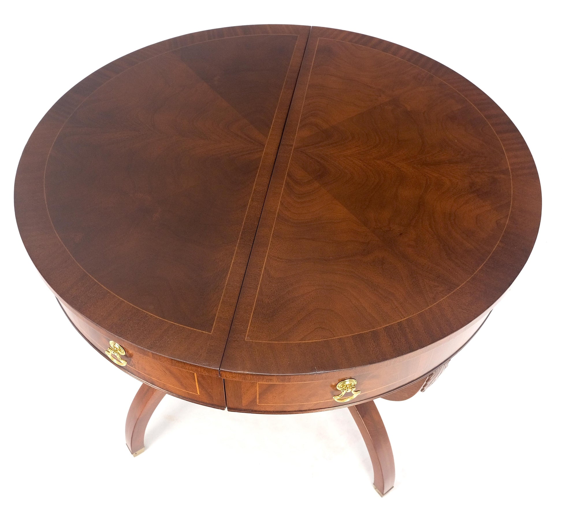 EstablishedLines Round Mahogany Single Pedestal Drum to Duning Table w/ 2 Extension Boards Mint