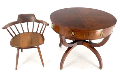 EstablishedLines Round Mahogany Single Pedestal Drum to Duning Table w/ 2 Extension Boards Mint