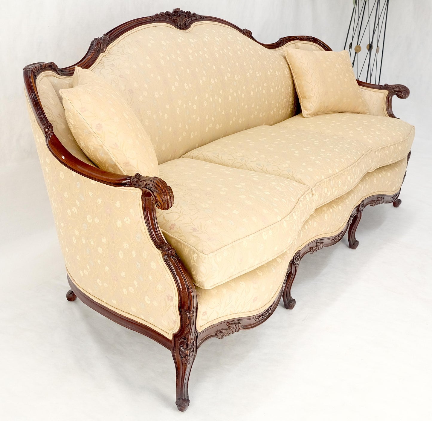 EstablishedLines Very Fine Carved Mahogany Frame Cream Upholstery Curved Back French Sofa MINT!