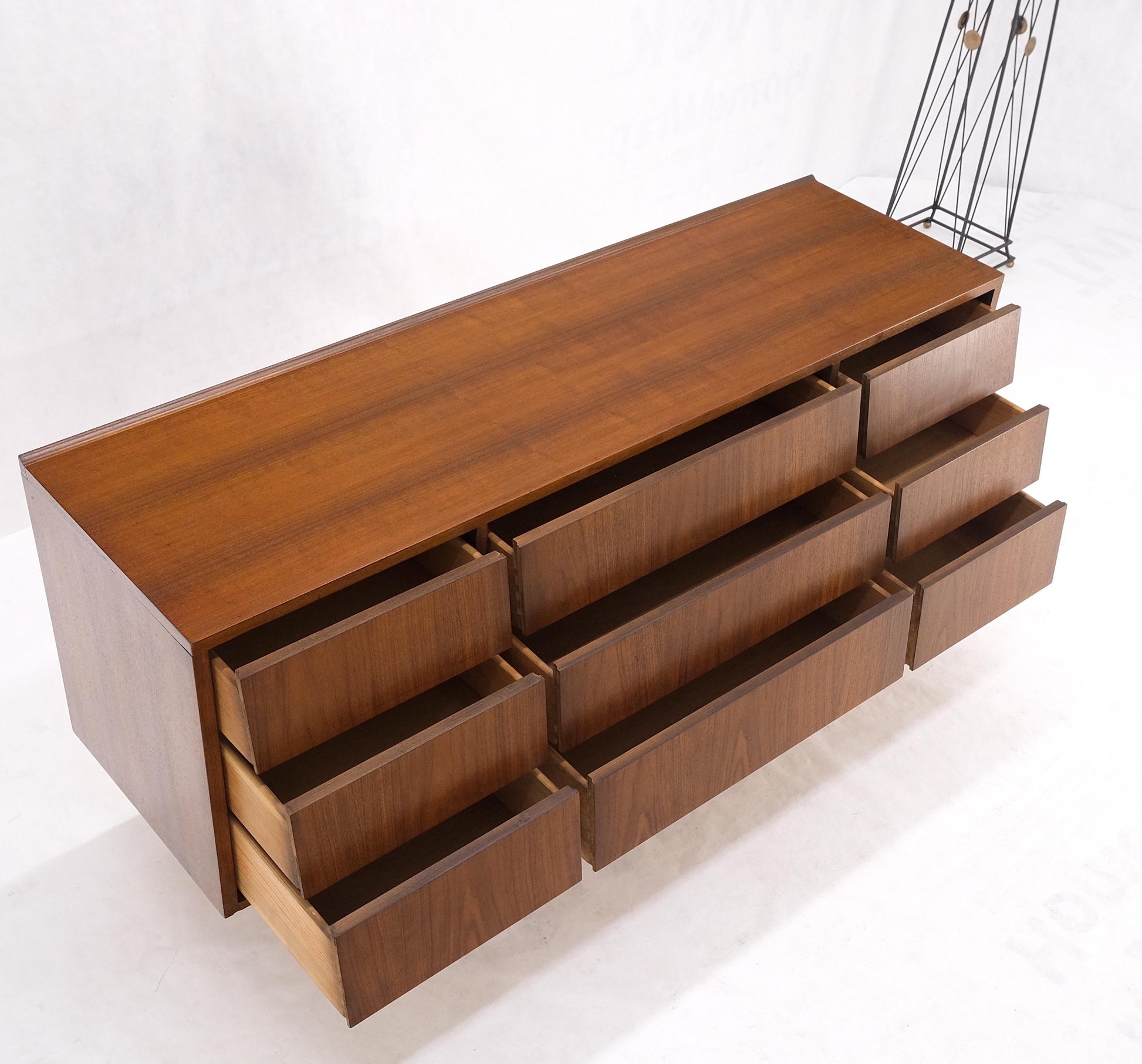 EstablishedLines: Louver Front 9 Drawers Long Credenza Dresser American Mid-Century Modern Mint! EstablishedLines: Louver Front 9 Drawers Long Credenza Dresser American Mid-Century Modern Mint!