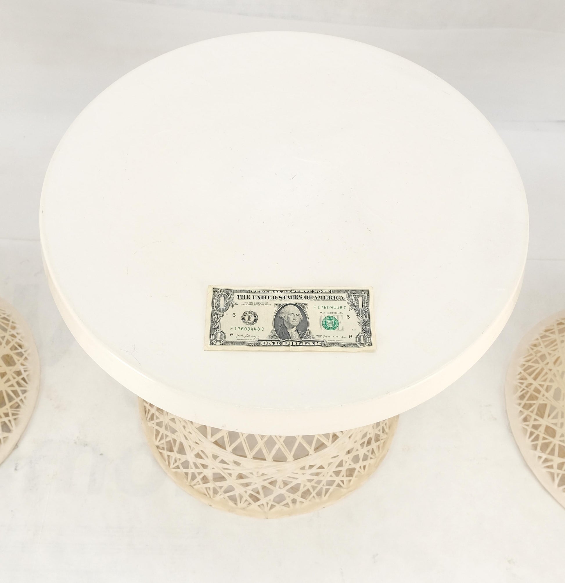 Set 3 Spun Fiberglass Molded Stone Textured 21" Round Top End Side Table Woodard
