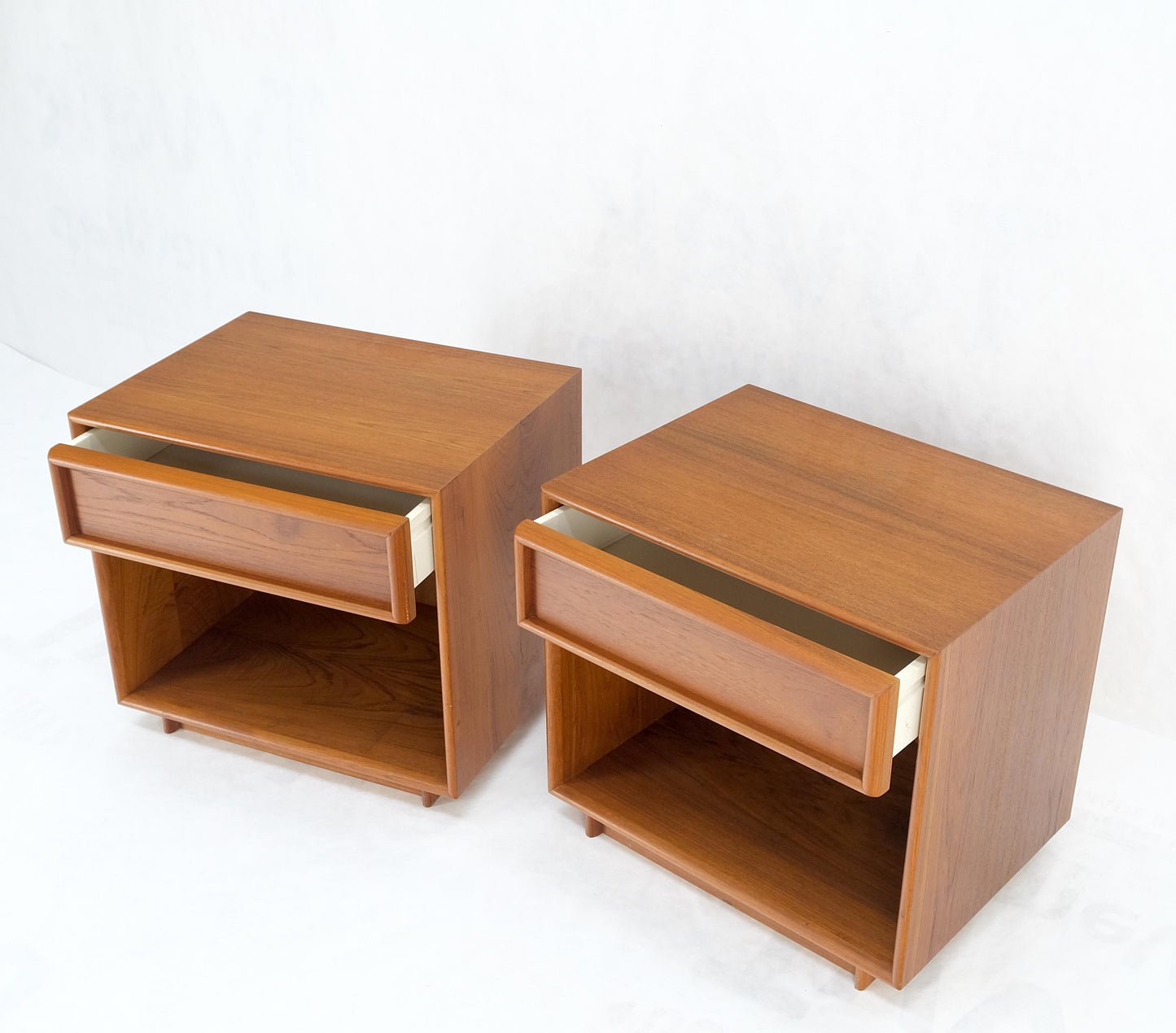 EstablishedLines Pair of Mid Century Danish Modern Teak One Drawer Nightstands End Tables MINT!