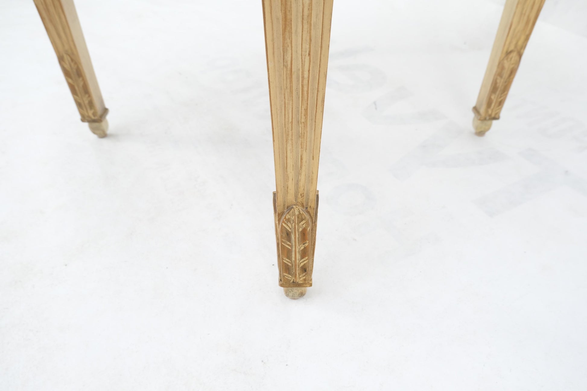EstablishedLines Round Lacquered Leather parchment Top Occasional Lamp Accent Table Stand