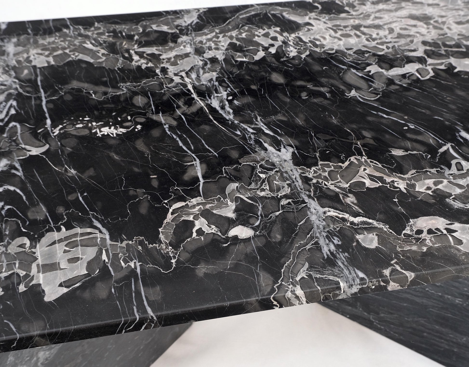 EstablishedLines Italian Black Marble Top Double Pedestal Base Rectangle Coffee Table MINT!