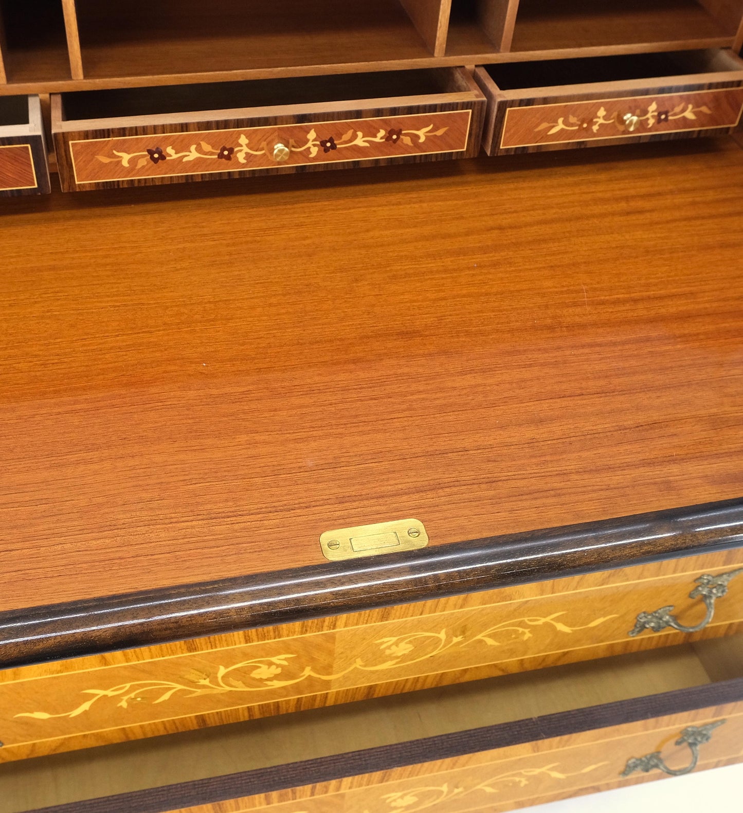 Italian Inlaid Satinwood Cylinder Top Secretary Desk Chest Drawers Dresser Mint!