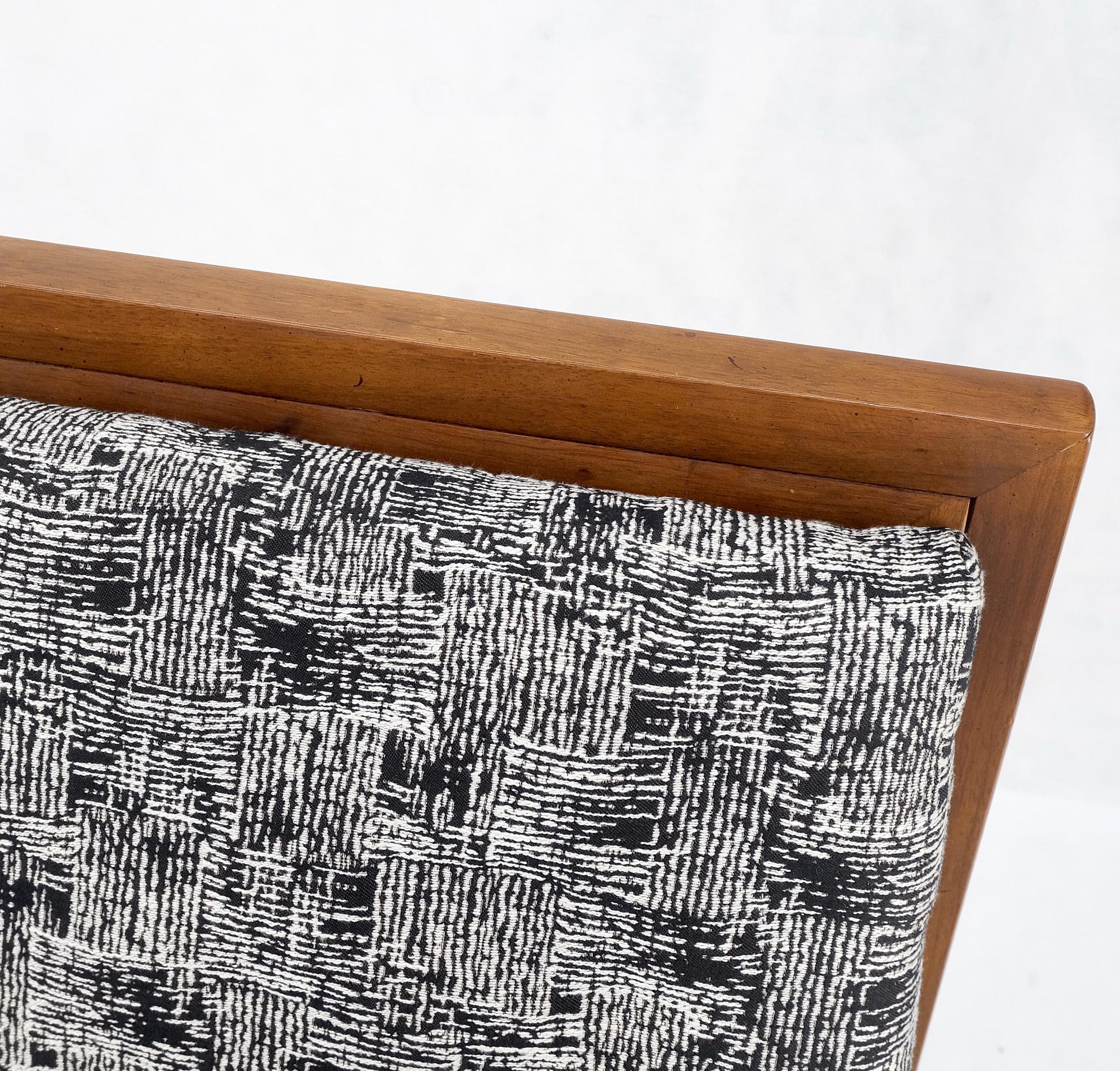 EstablishedLines Mid-Century Modern Fruitwood Frame Abstract Upholstery Slipper Lounge Chair Mint
